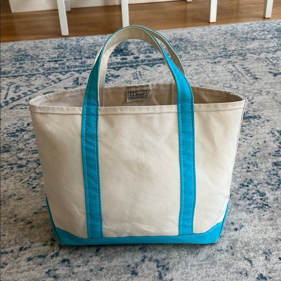 L.L. Bean Handbags - LL Bean Boat and Tote turquoise aqua